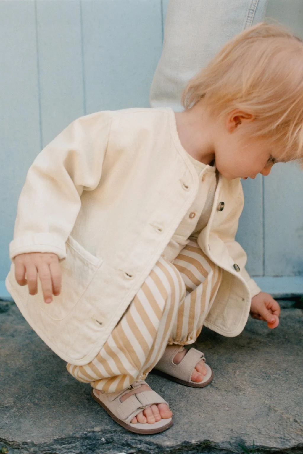 ТВИДЕВАЯ КУРТКА