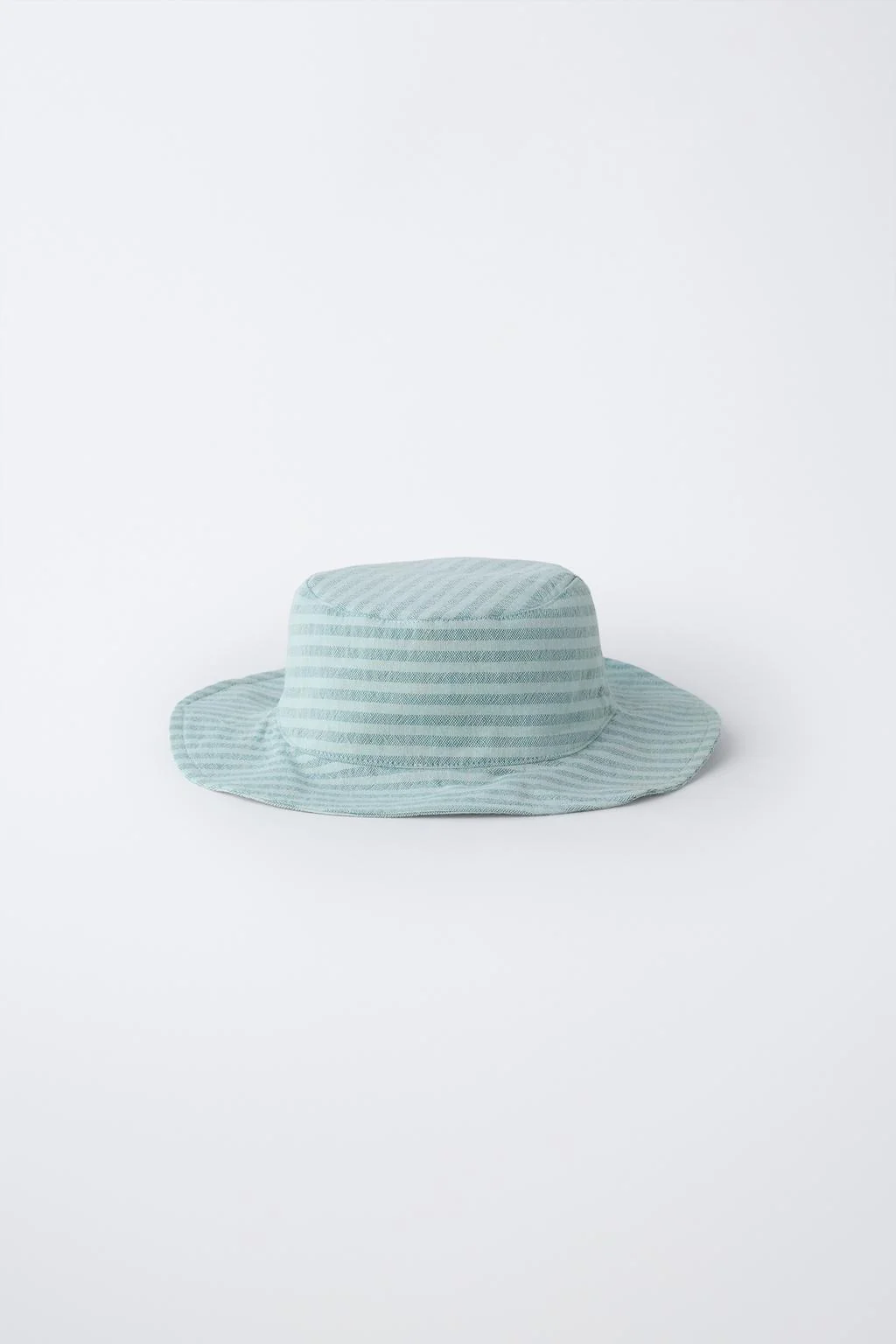 ПОЛОСАТАЯ ВЕДРОШКА — Малыши