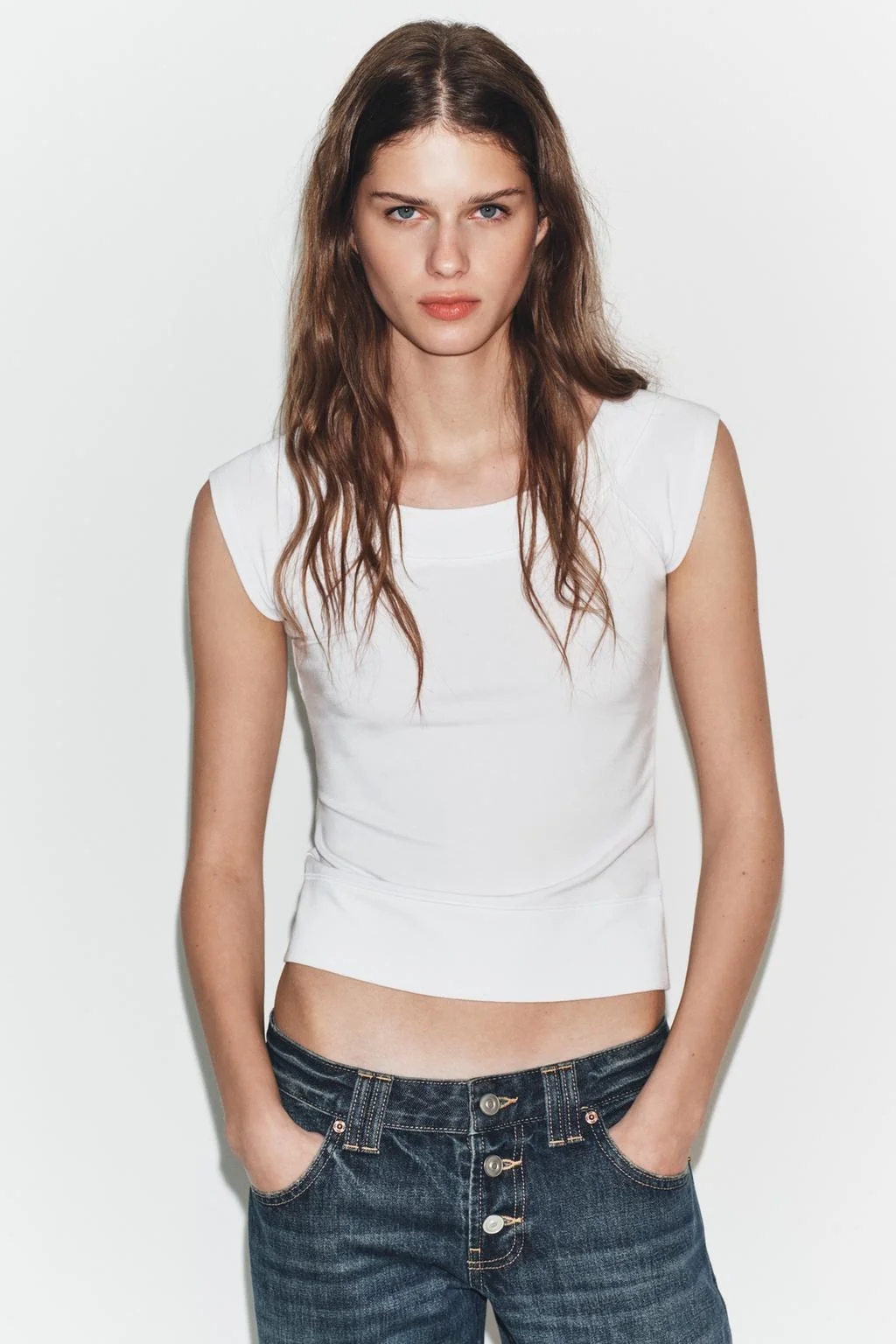 Топ с лодочным вырезом