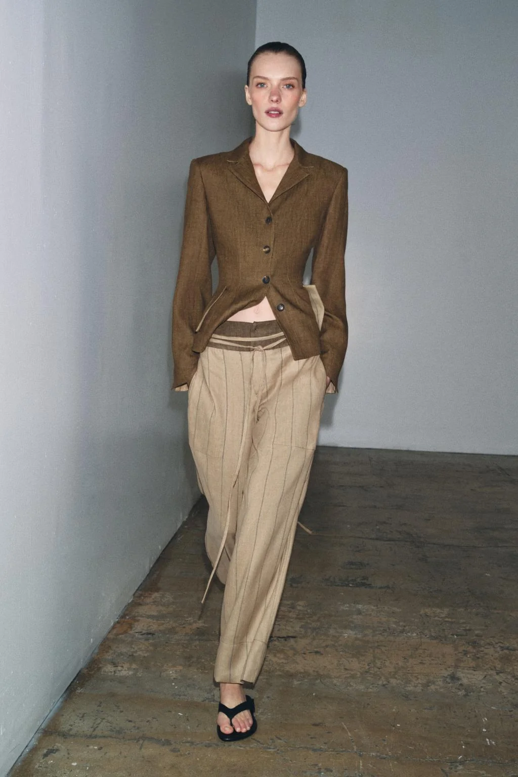 Пиджак из льняной смеси коллекции ZW — ТРЕНДЫ