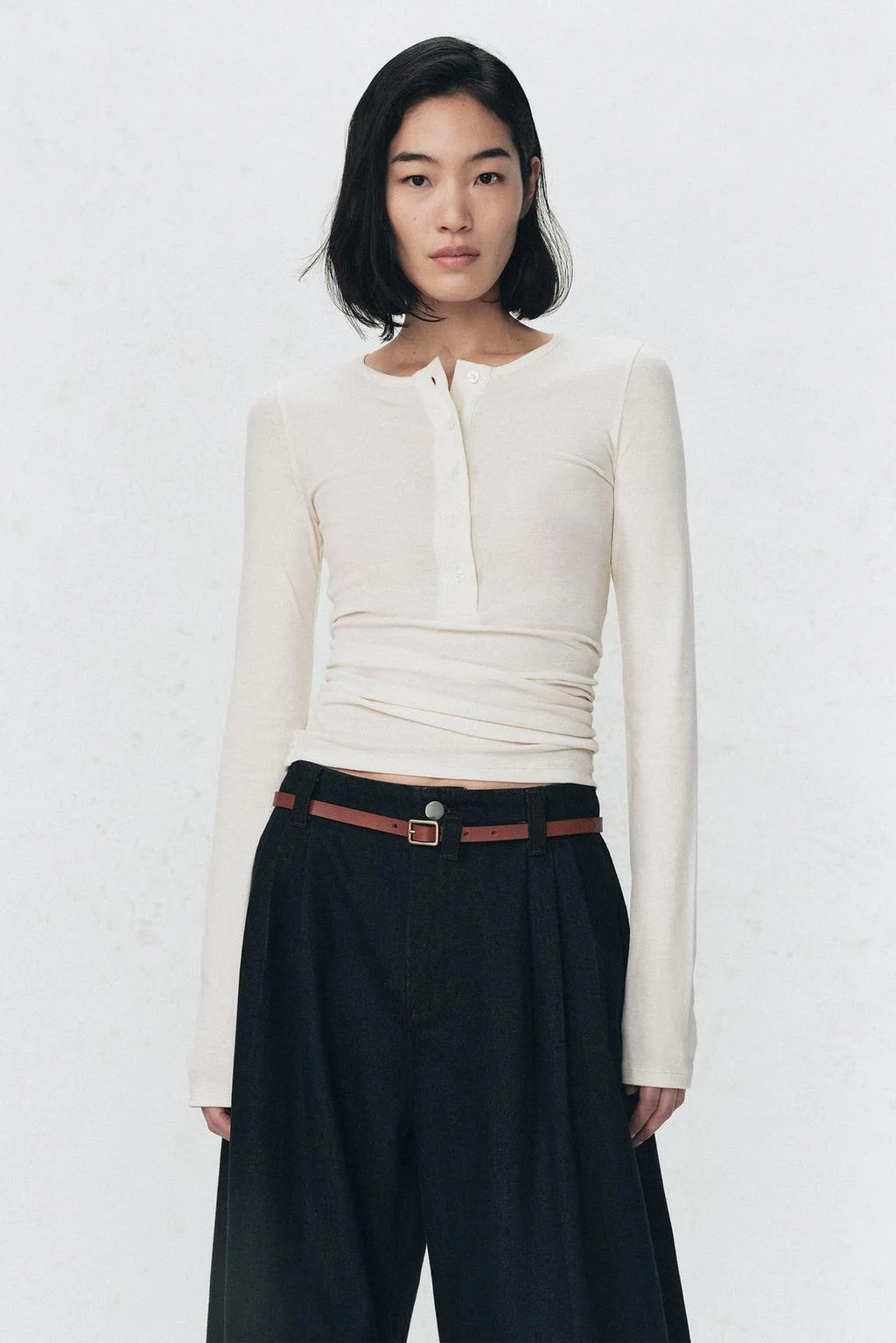 Футболка с воротником хенли SOSHIOTSUKI X ZARA