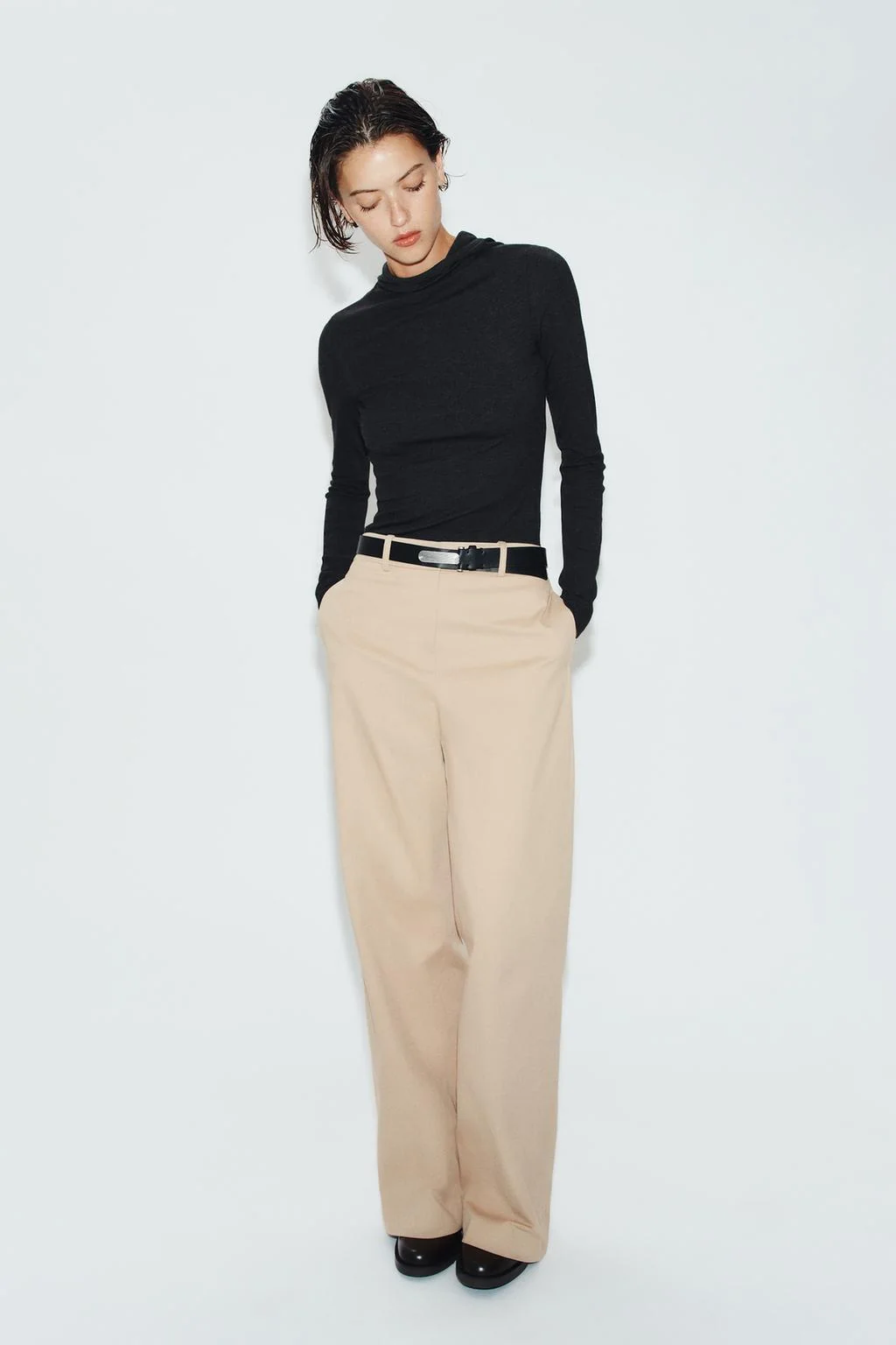 Футболка с капюшоном slim fit