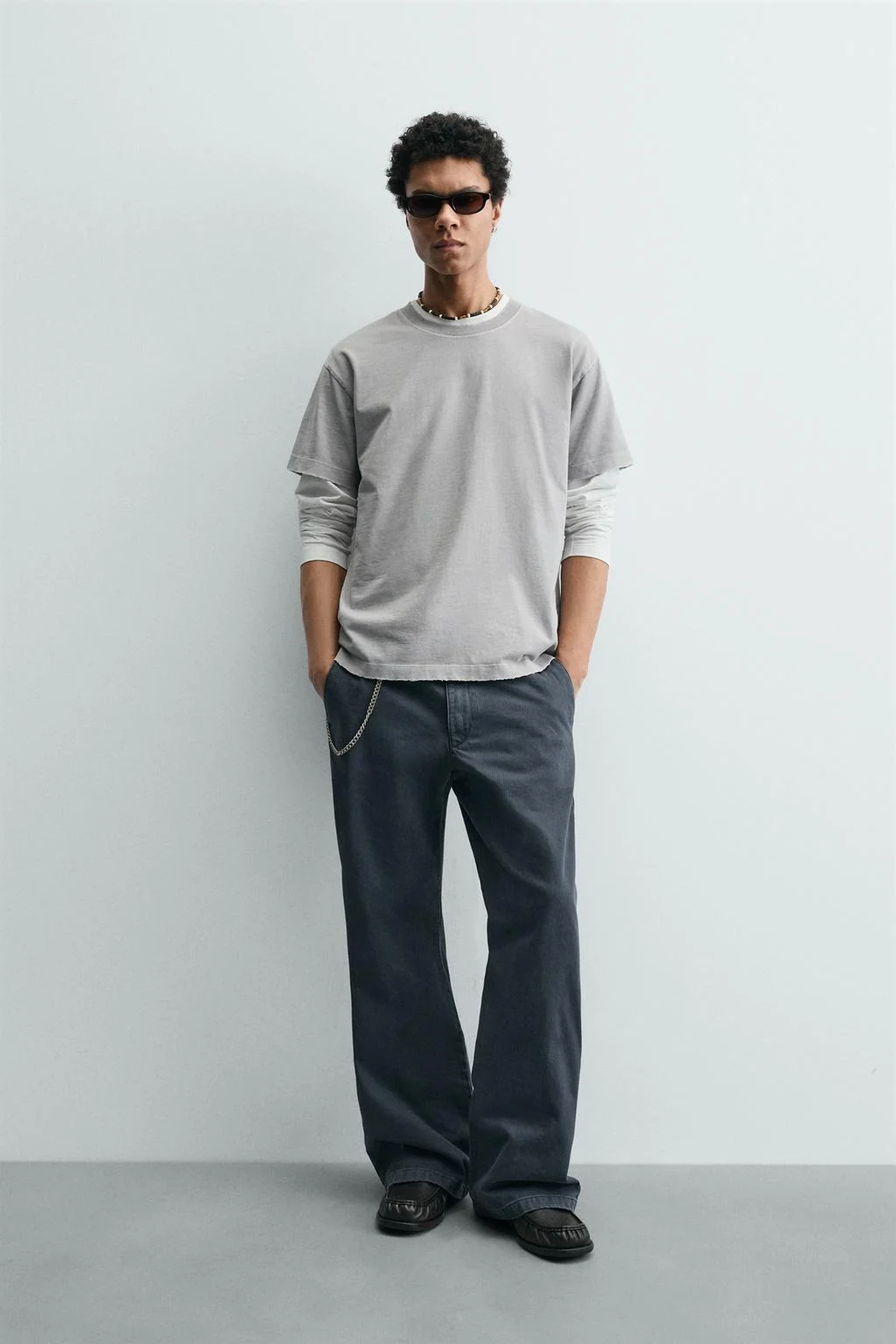 Стертая футболка оверсайз