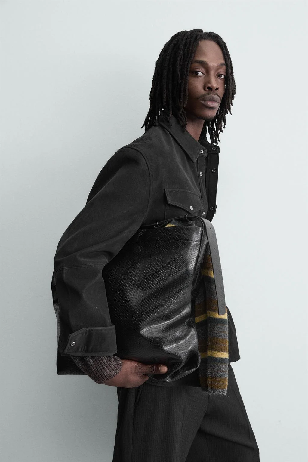 Тиснёная большая сумка