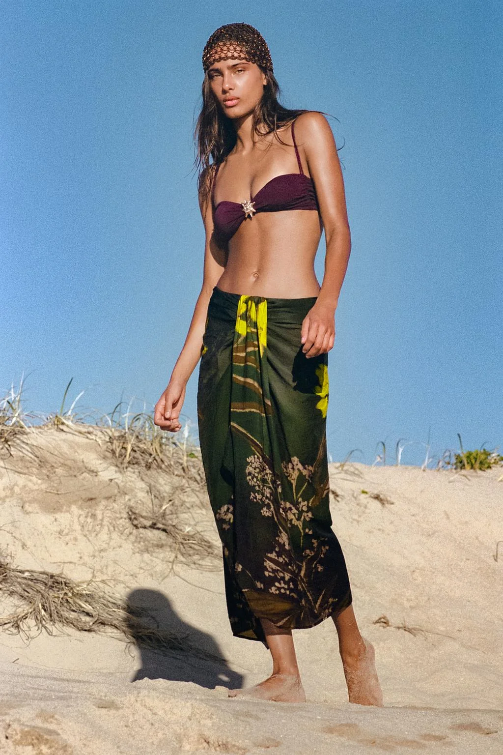 ЦВЕТНЫЙ САРОНГ С УЗЛОМ — Аксессуары