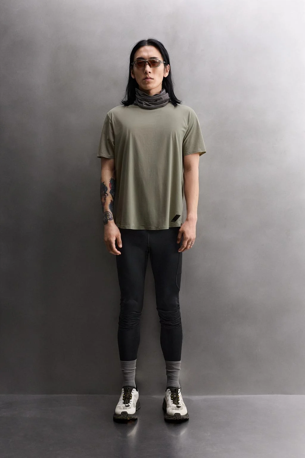 Комбинированная техническая футболка для бега