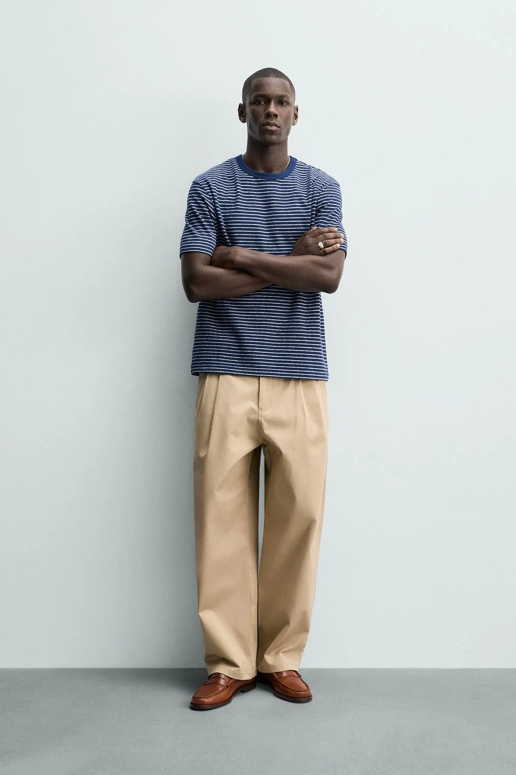 Футболка в полоску с жаккардовым узором