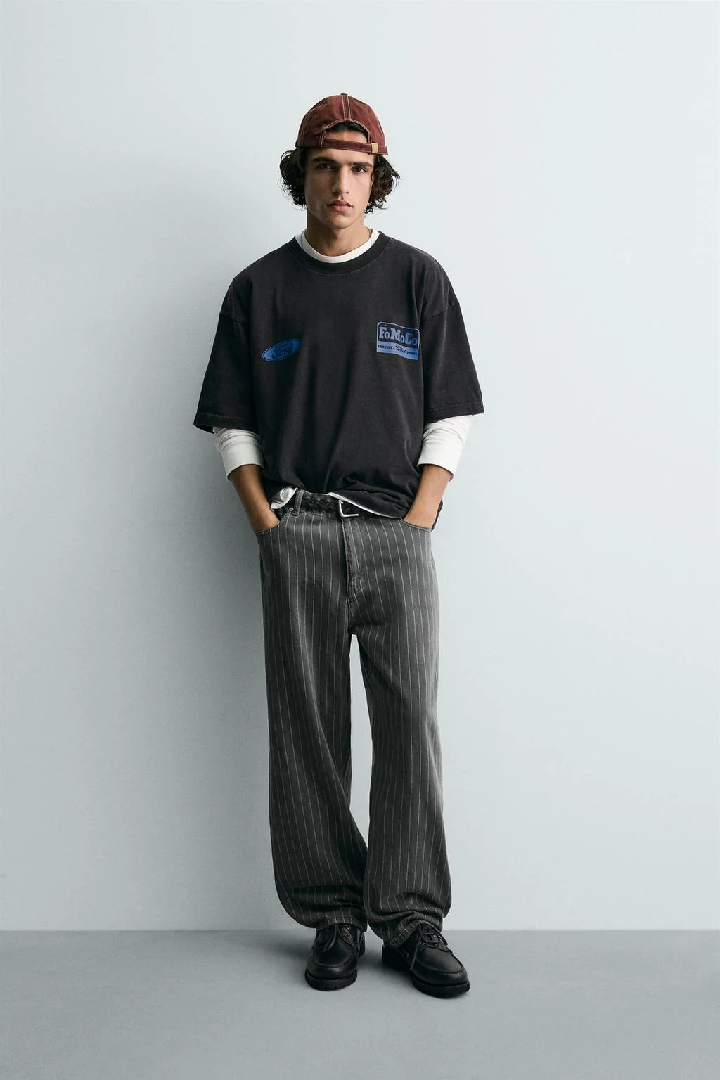 Футболка с эффектом потёртости и контрастным принтом FORD © — Форд