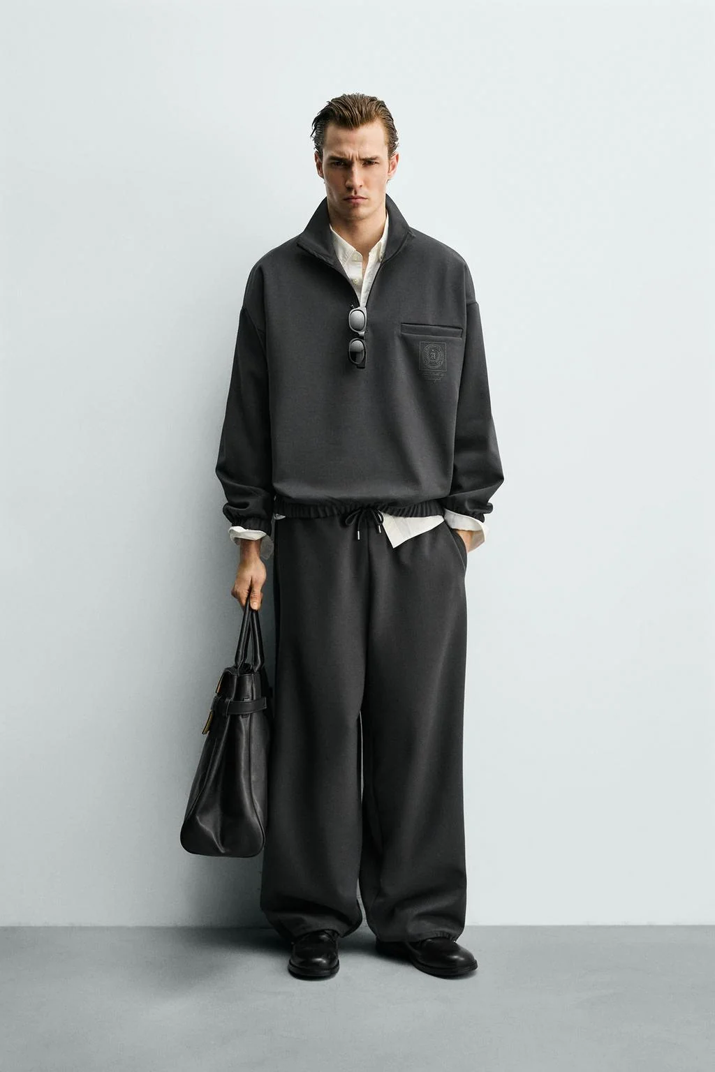 Свитшот с принтом щита — Толстовка с молнией до четверти