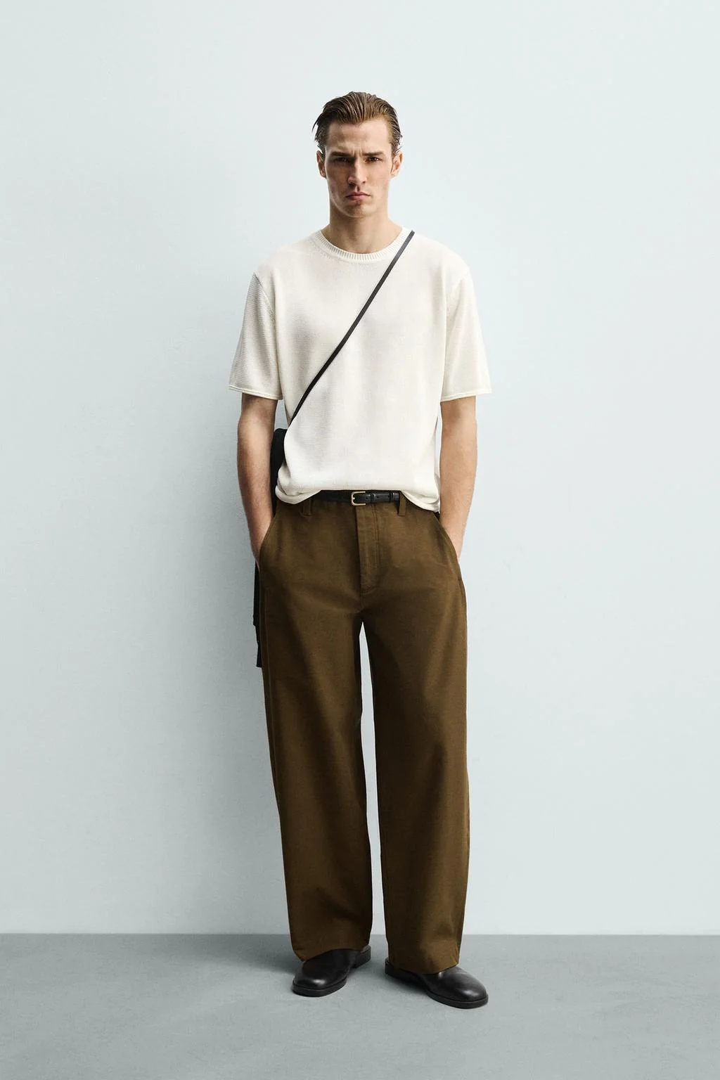 Футболка из вискозы с трикотажным плетением