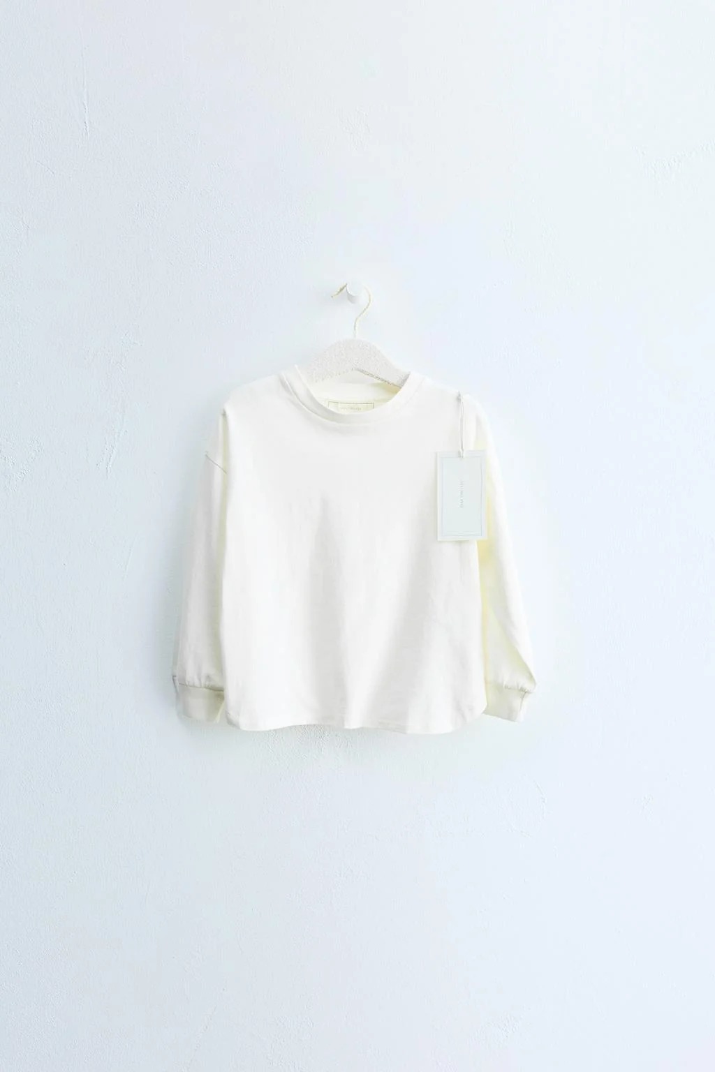 ZARA TIMELESS - однотонная футболка с манжетами