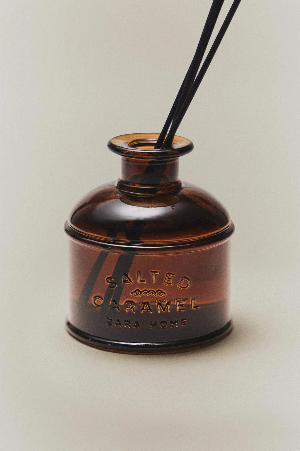 Диффузор с палочками Salted Caramel, 200 мл