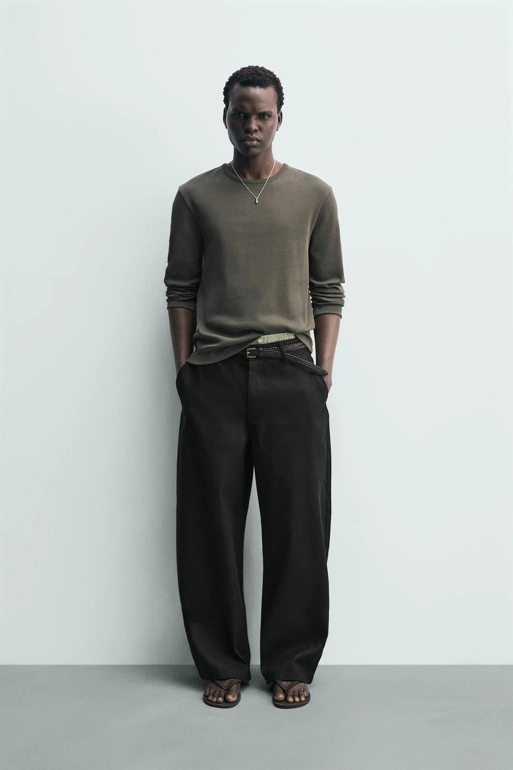 Футболка структурированного кроя обычного фасона