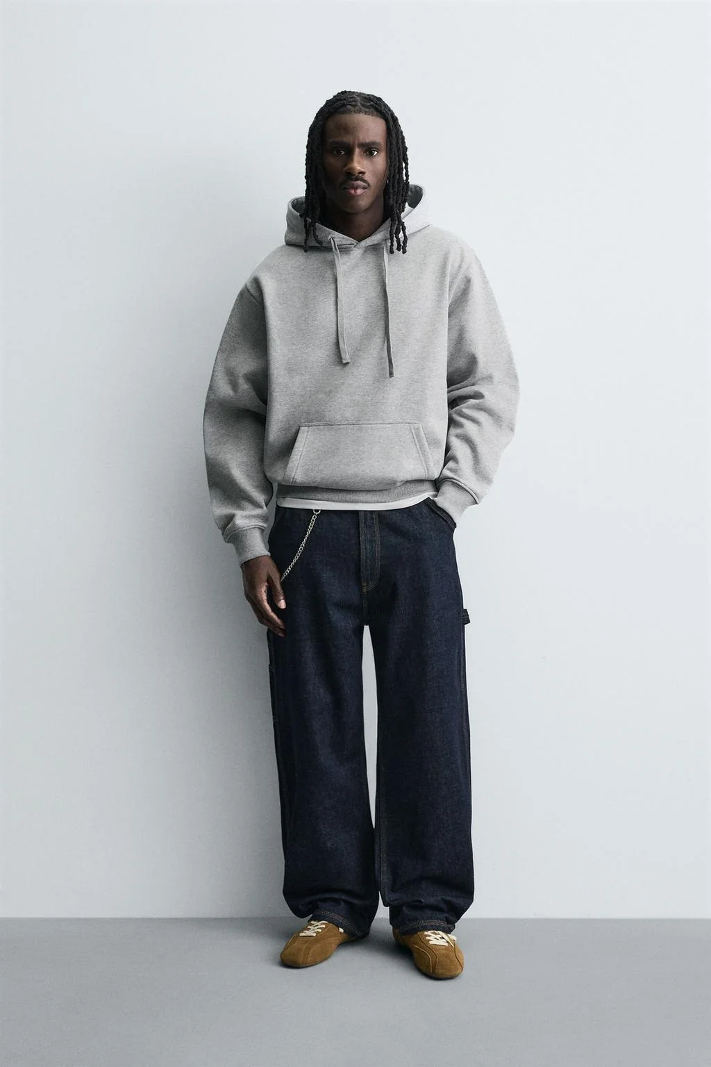 Худи базовый из плотной ткани — BASIC