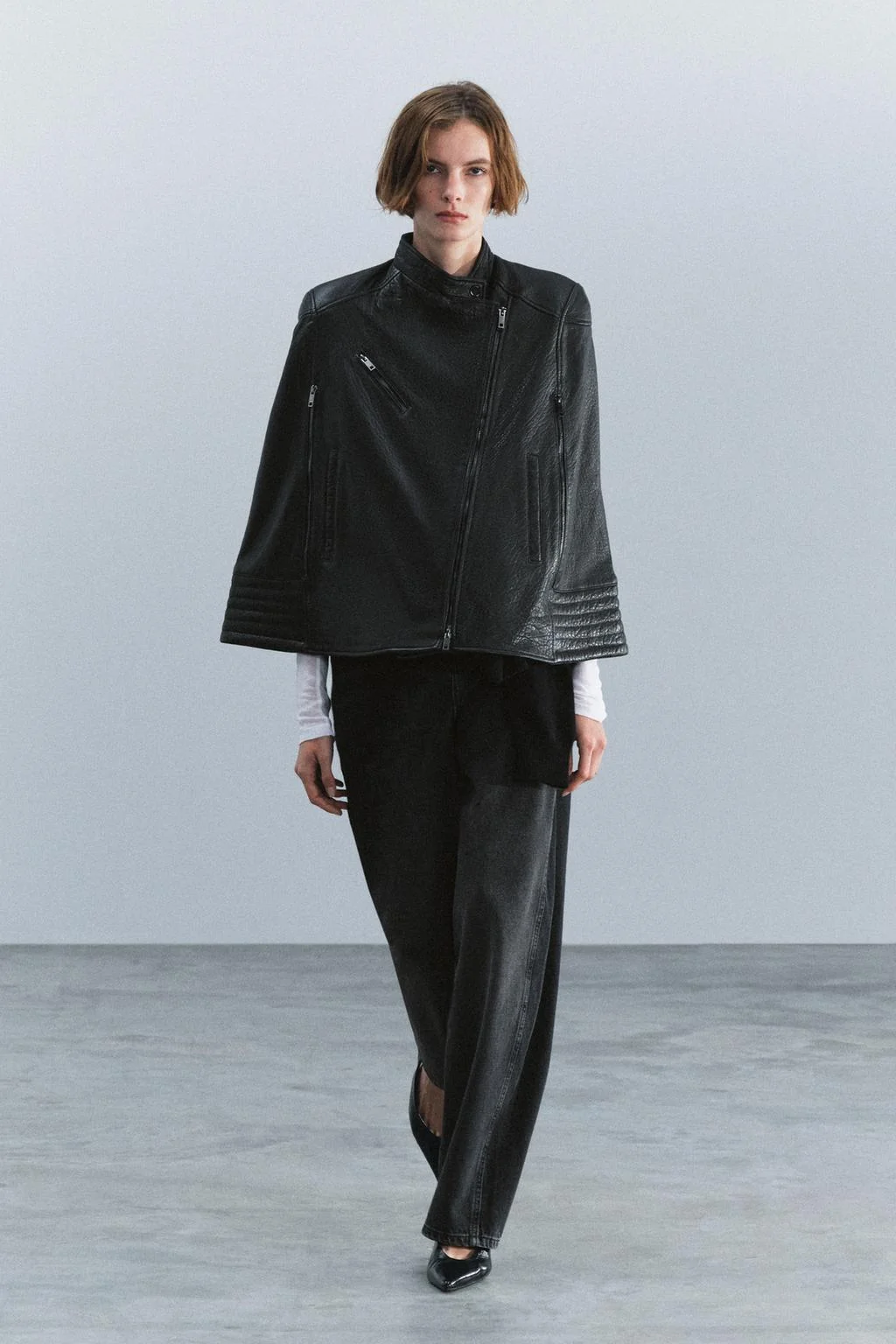 Плащ-косуха из натуральной кожи ZW Collection