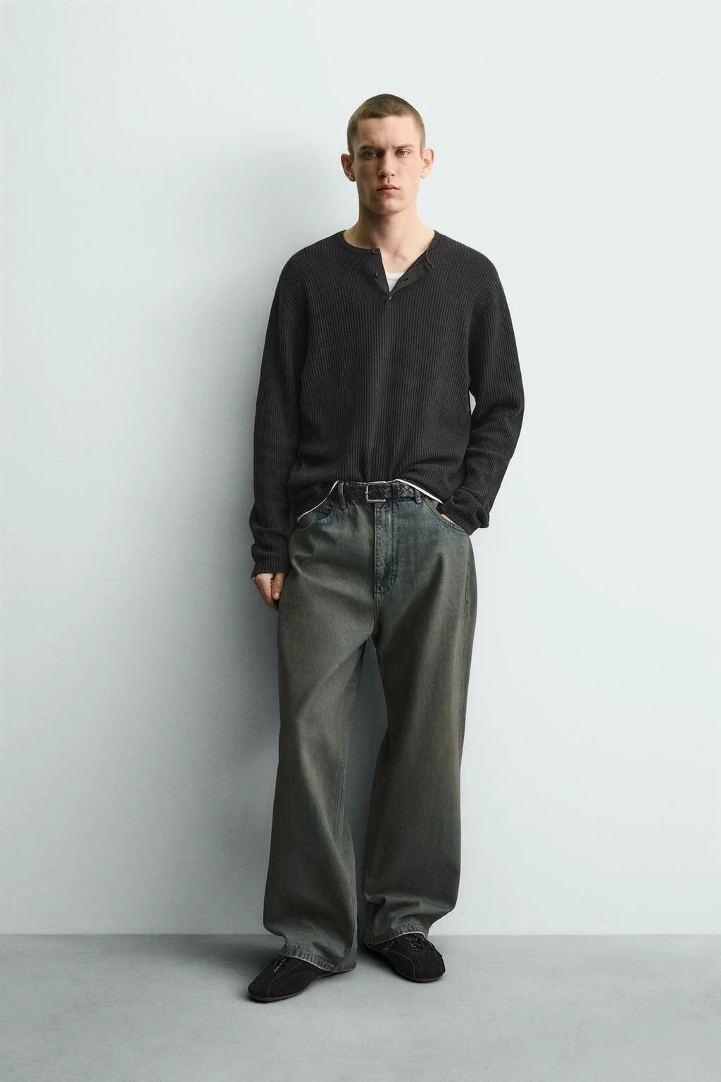 Джинсы свободного кроя — Свободные