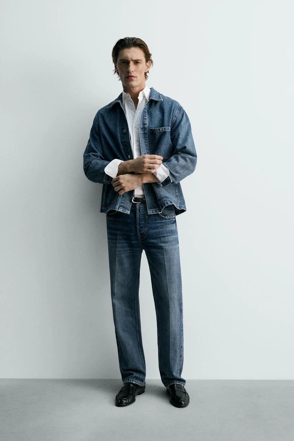 Прямые джинсы