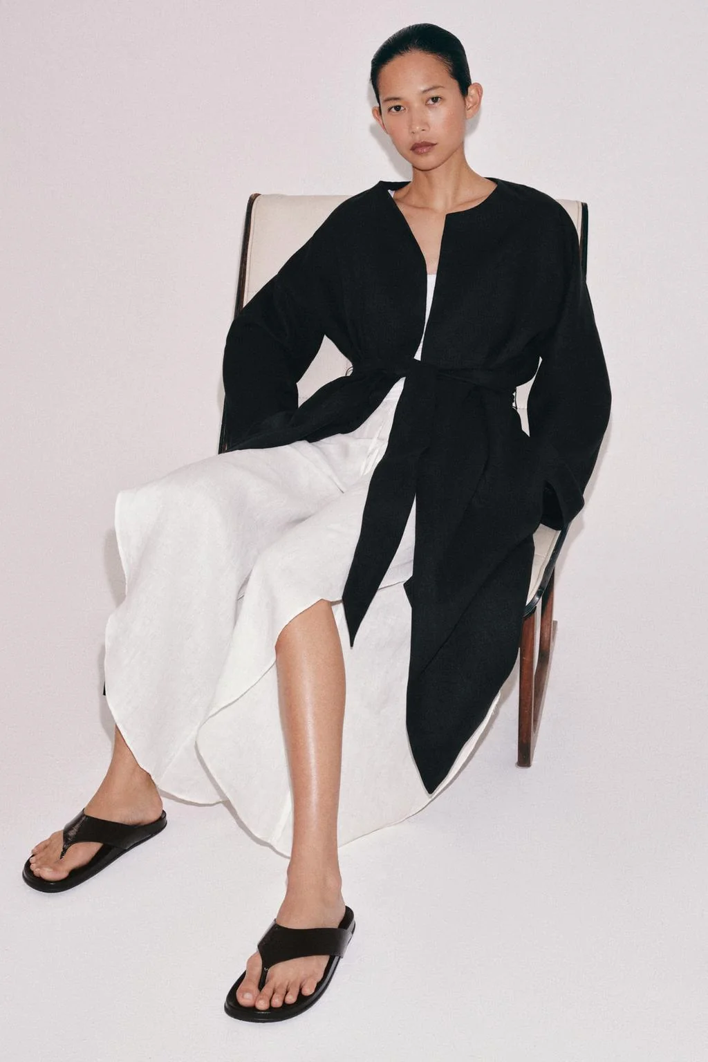 Кожаные сандалии на ремешках — Обувь