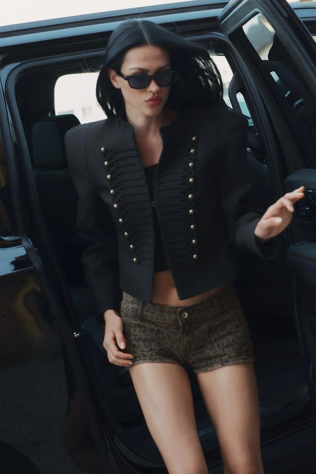 Джинсовые мини-shorts с принтом под животных