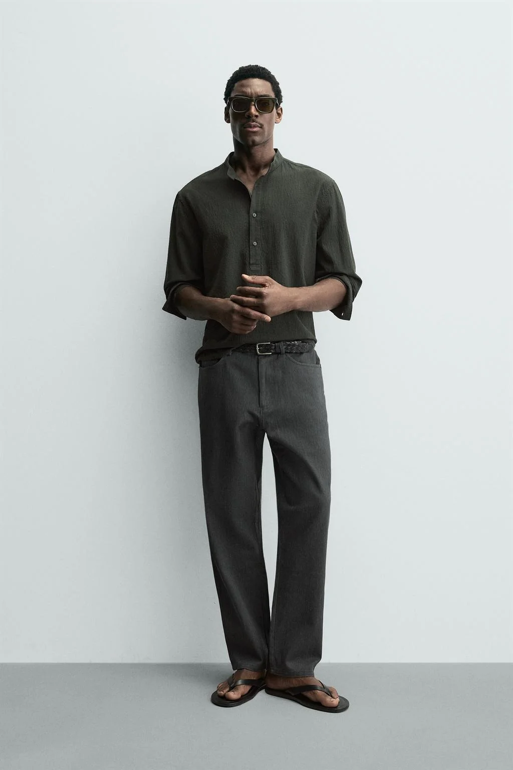 Джинсы с прямой штаниной