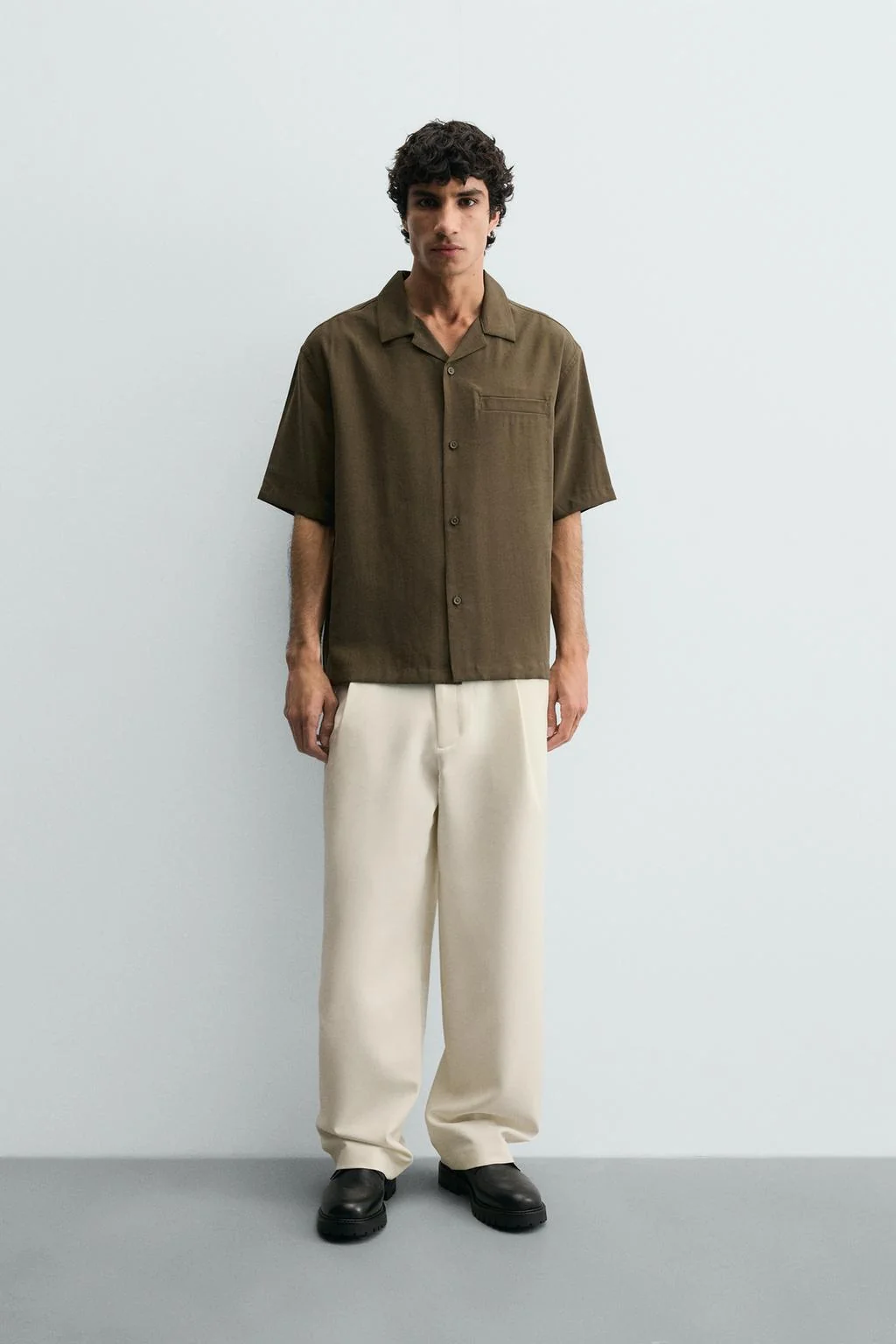 Свободный крой, летящая рубашка — Short sleeve