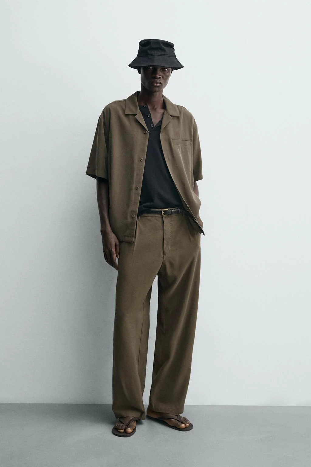 Свободный крой, летящая рубашка — Мужское