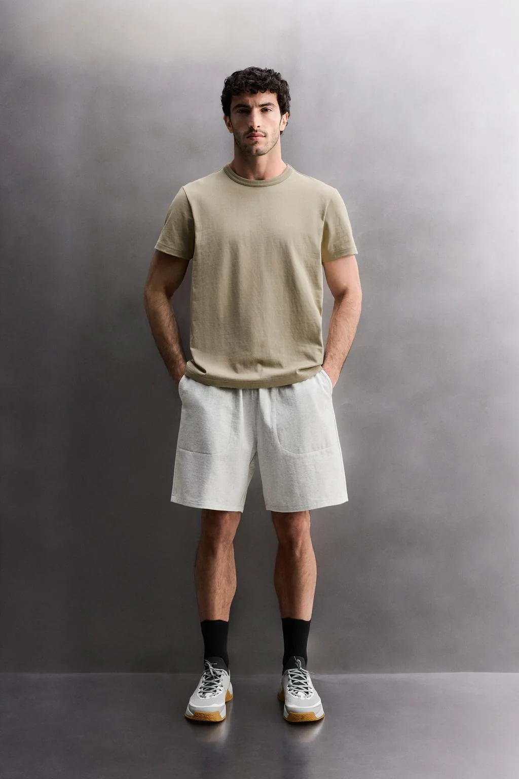 Хлопковые шорты-джоггеры 9 дюймов — Мужское