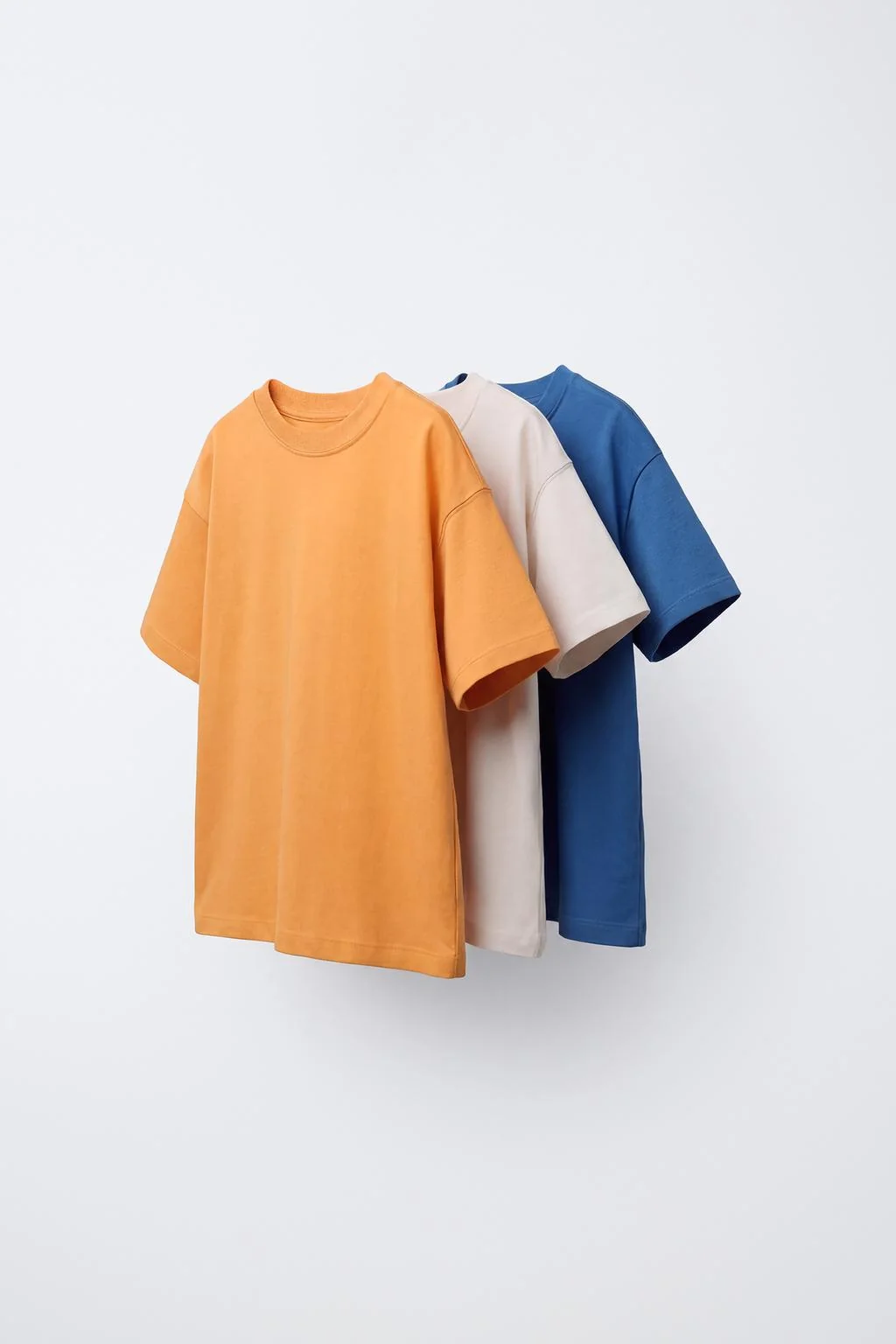 3-КОМПЛЕКТ ПРОСТЫХ ФУТБОЛОК — КЛУБ ЧУДЕСНЫХ ДЕТЕЙ