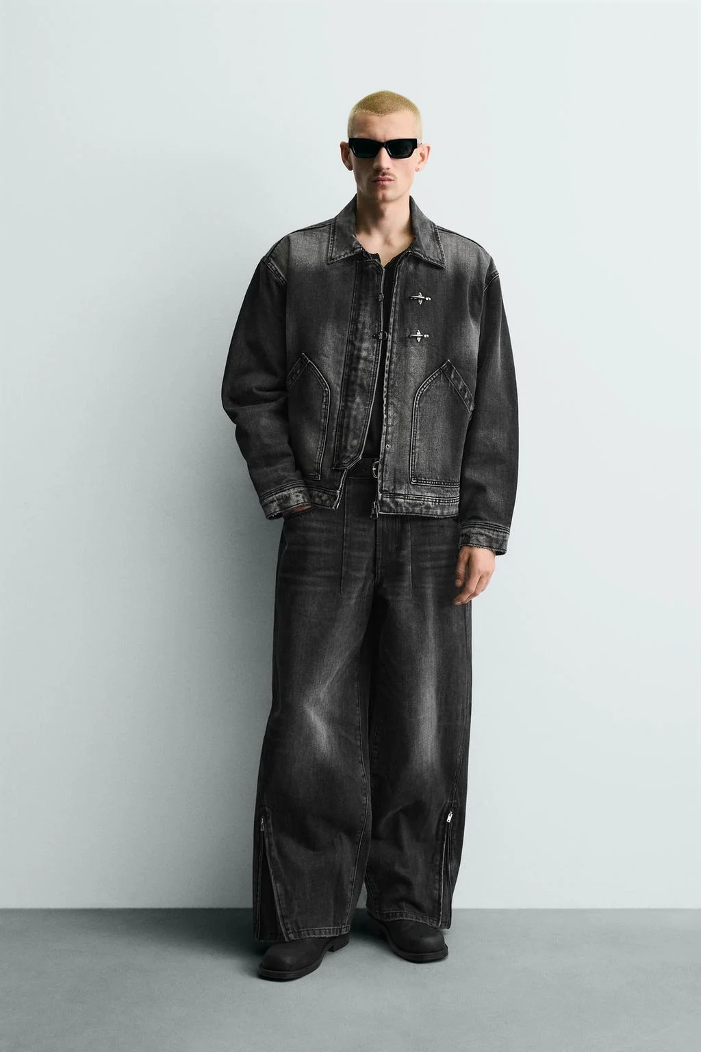 Джинсы с эффектом баллон и молниями — Пышный