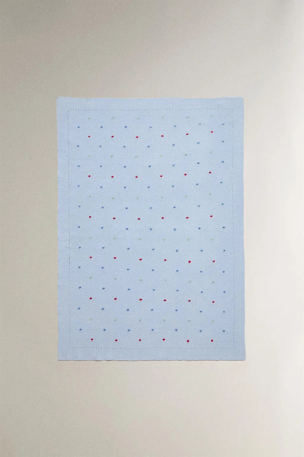 Полотенце с горошком для детей