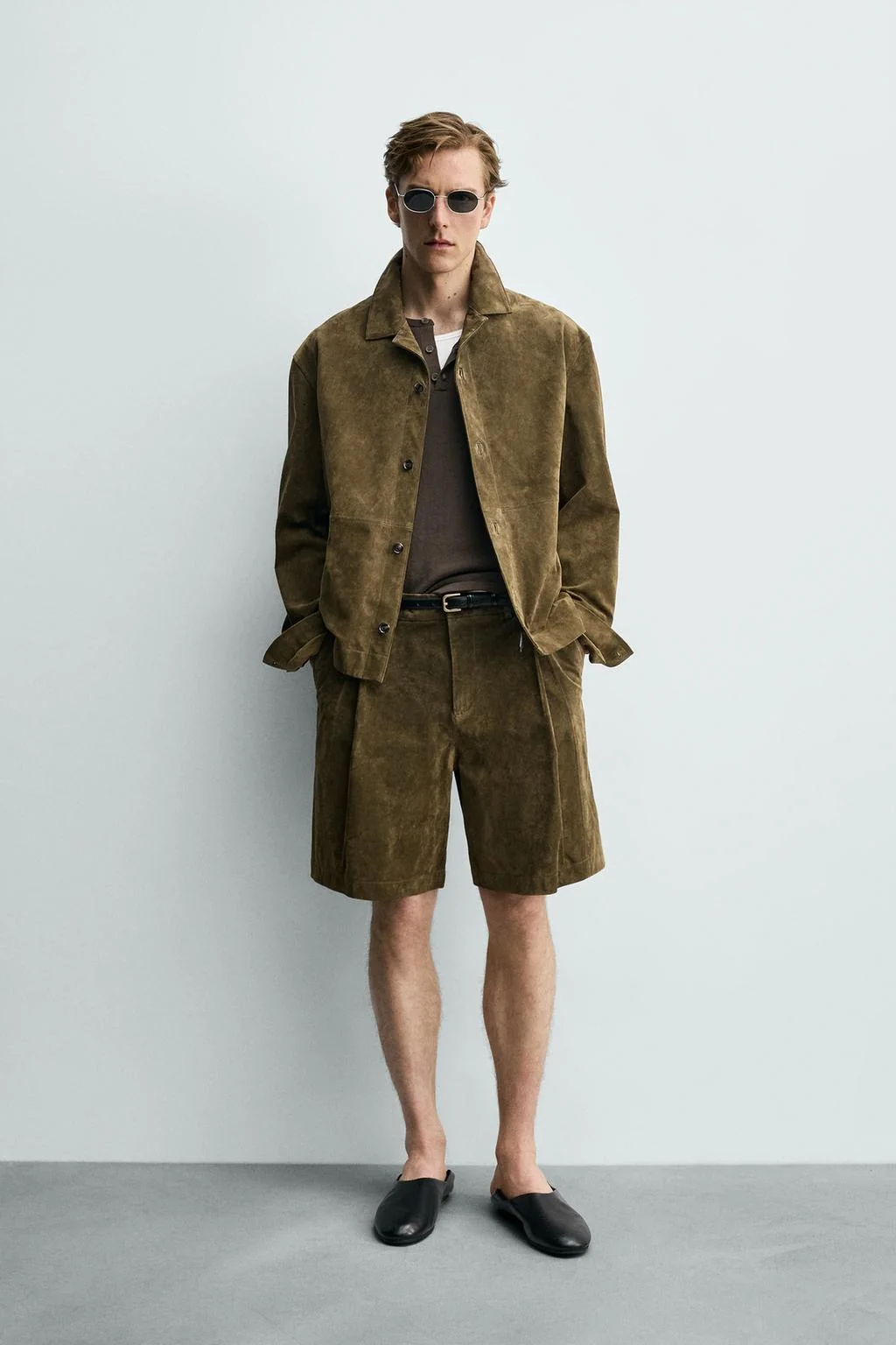 Шорты-бермуды из замши свободного кроя — Мероприятия