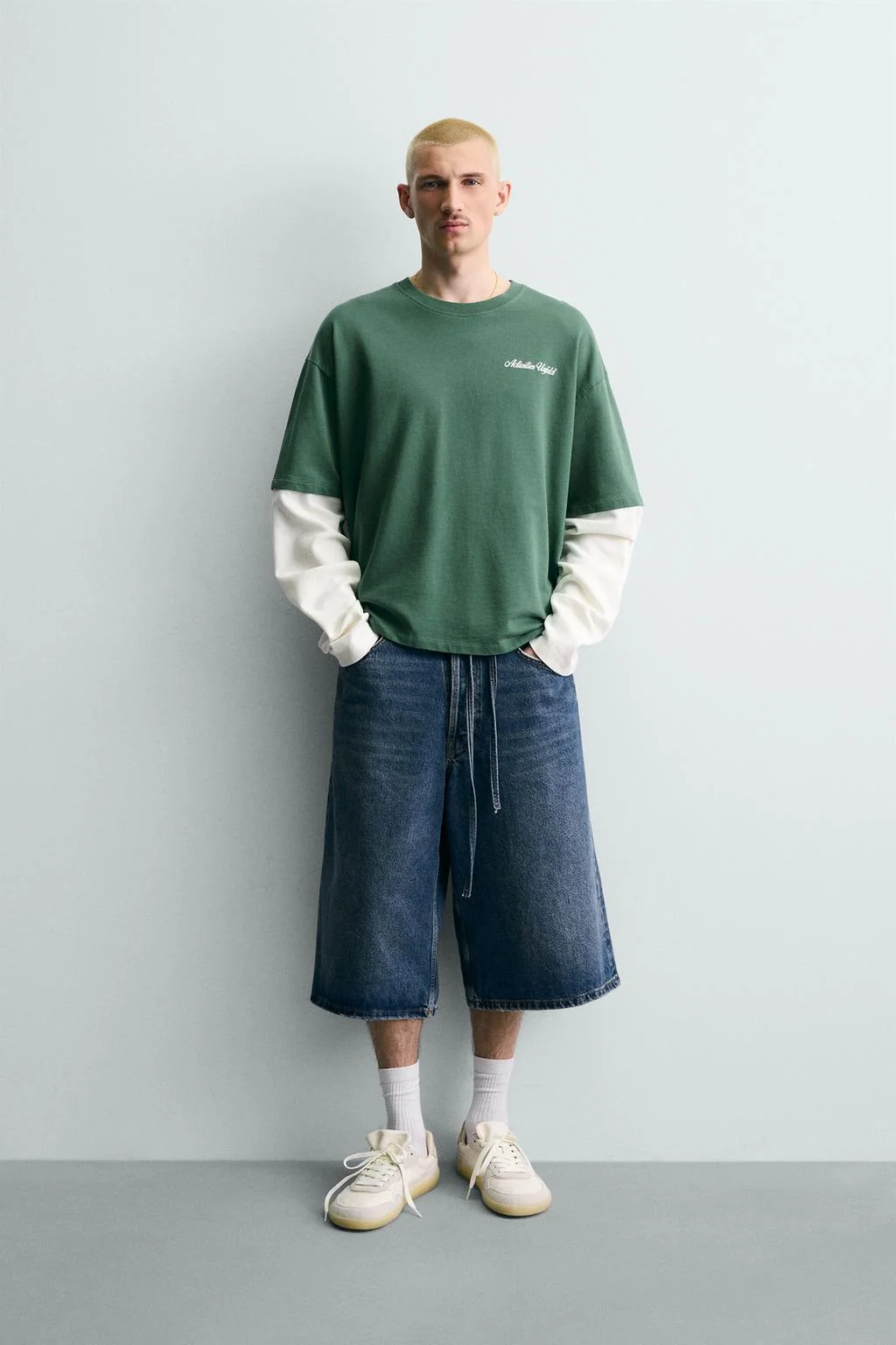 Свитшот с двойным эффектом на рукавах — Круглый воротник