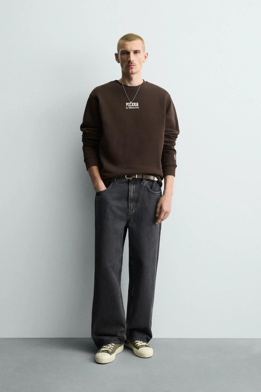 Свитшот с принтом пиццерии LA MONTECARLO — Круглый воротник