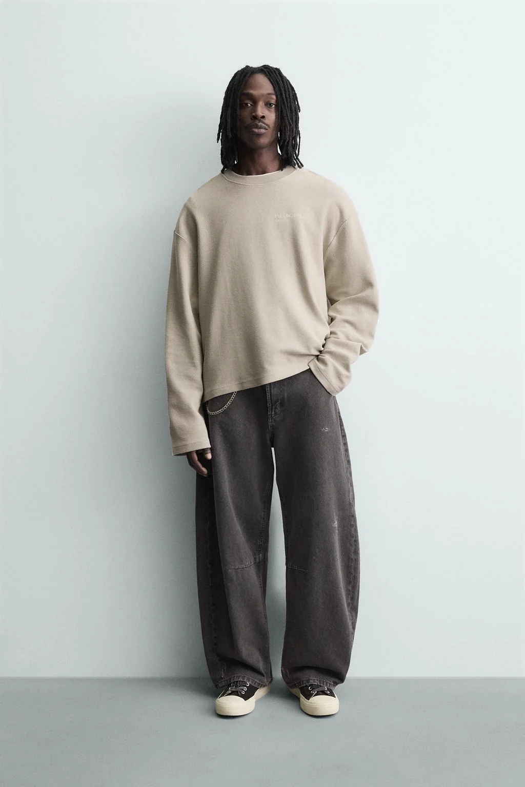 Свитшот с текстурным принтом — С принтом