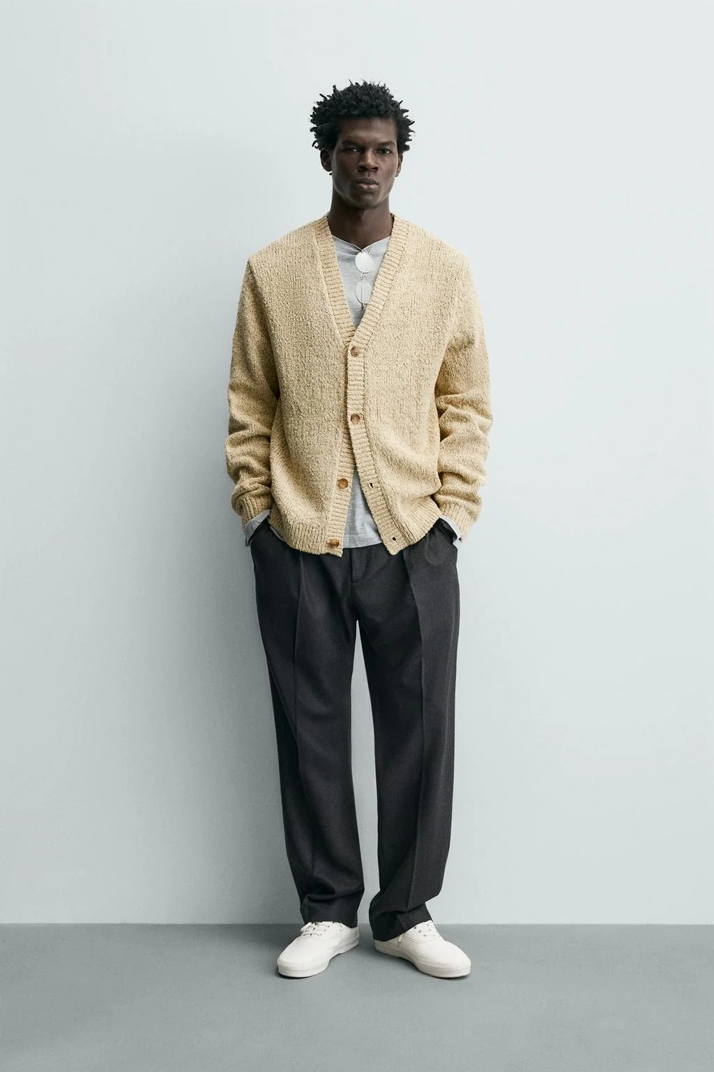 Фактурный кардиган с перекрученной пряжей