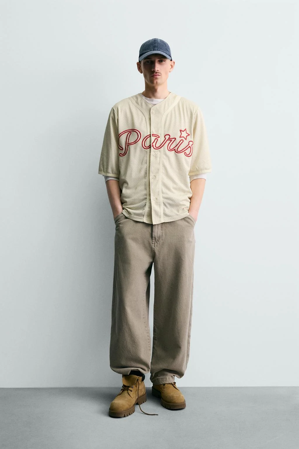 Рубашка с текстурой и вышивкой