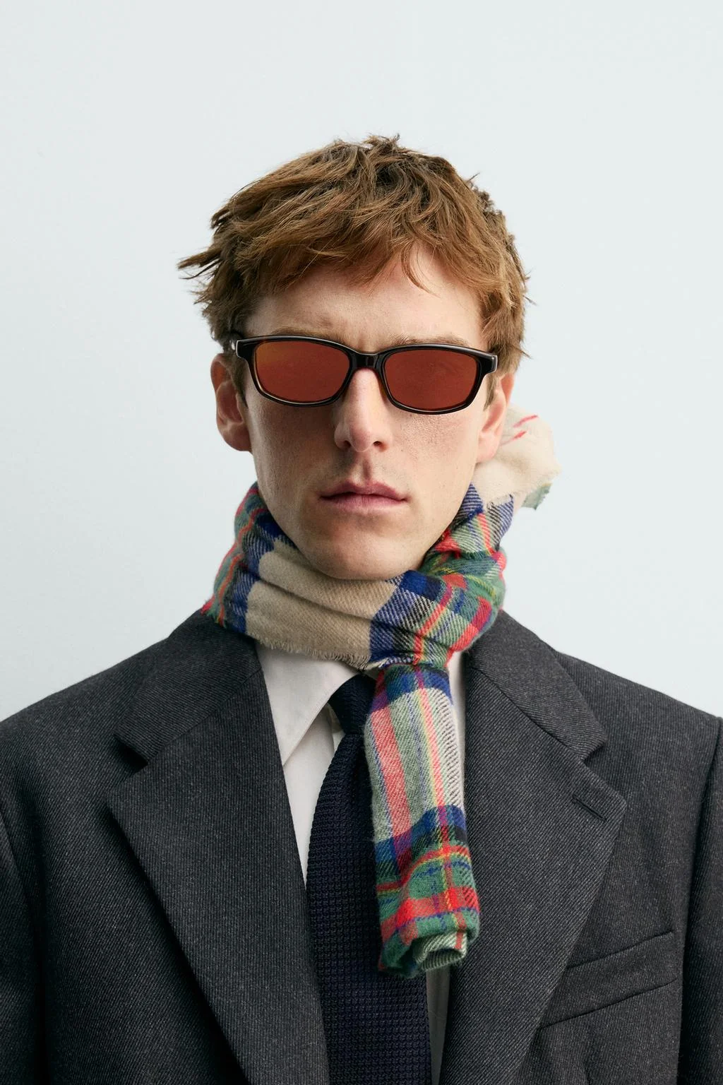 Солнцезащитные очки овальной формы AARON LEVINE X ZARA — Солнцезащитные очки