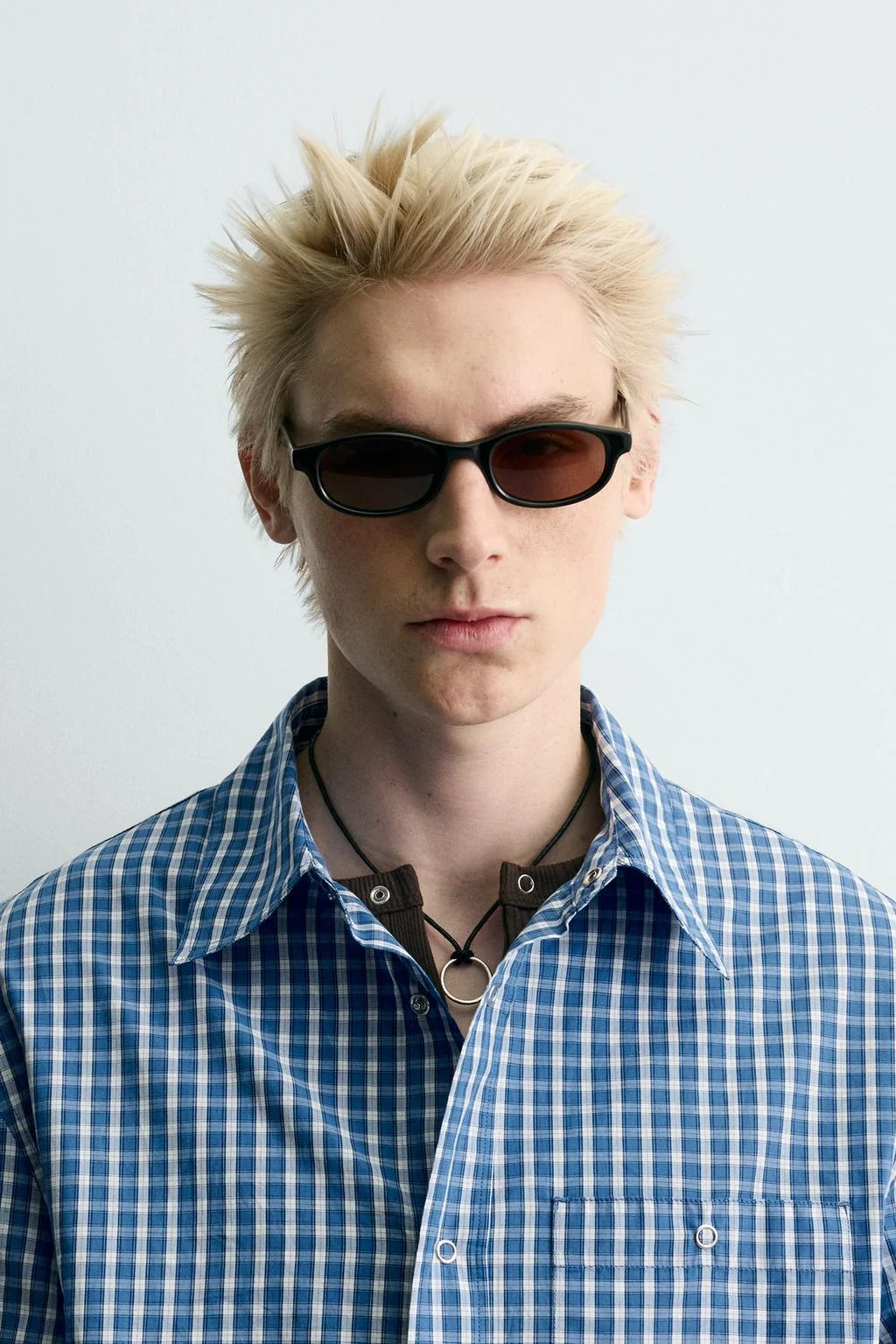 Овальные солнцезащитные очки — Солнцезащитные очки