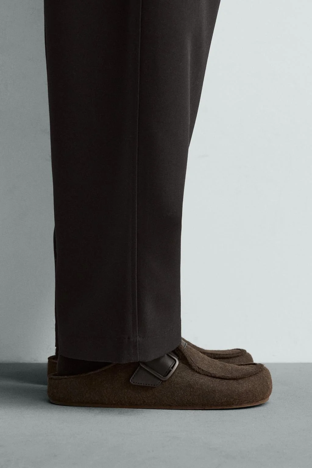 Сабо с пряжкой — Обувь