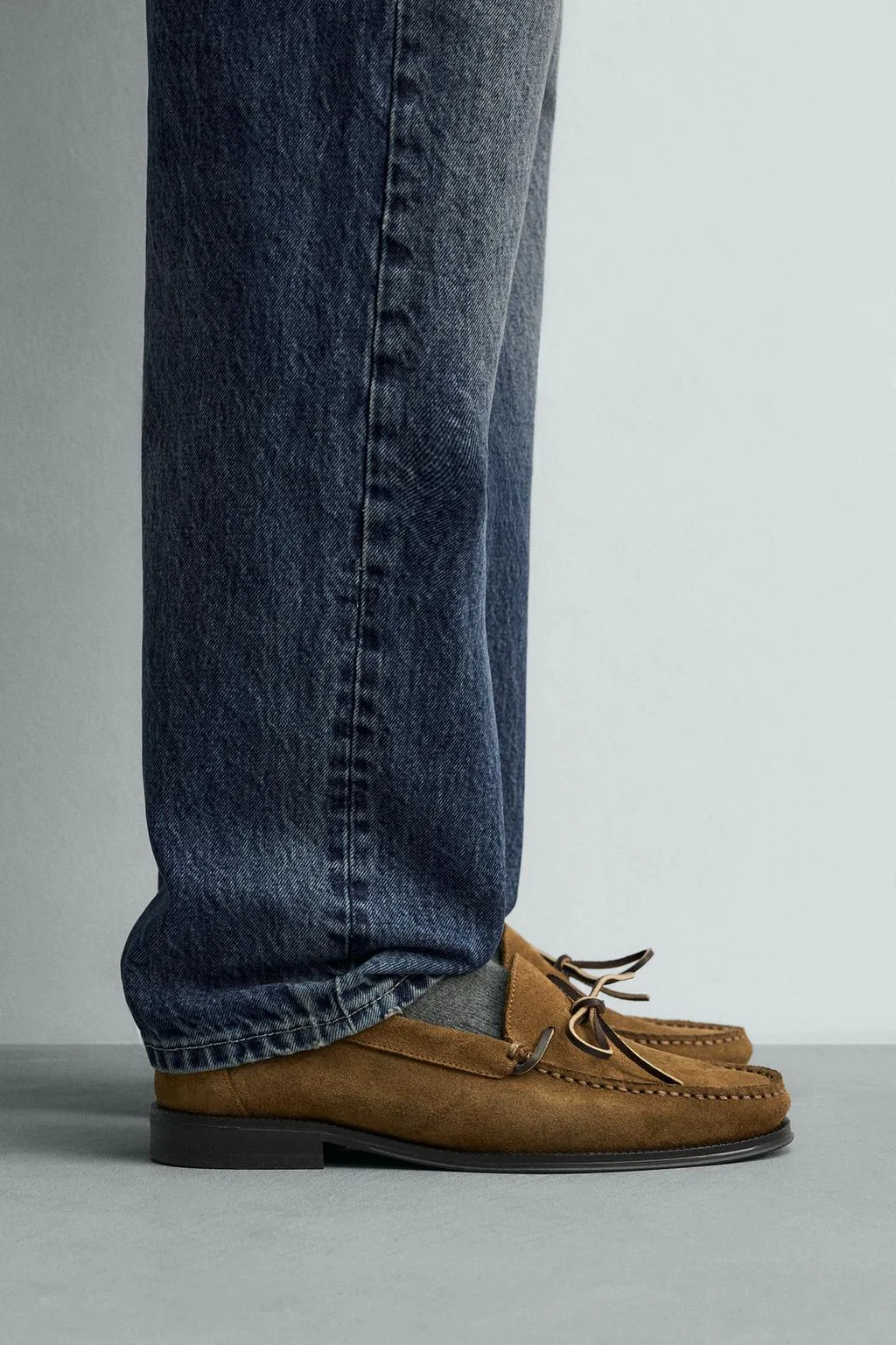 Кожаные лоферы для платья