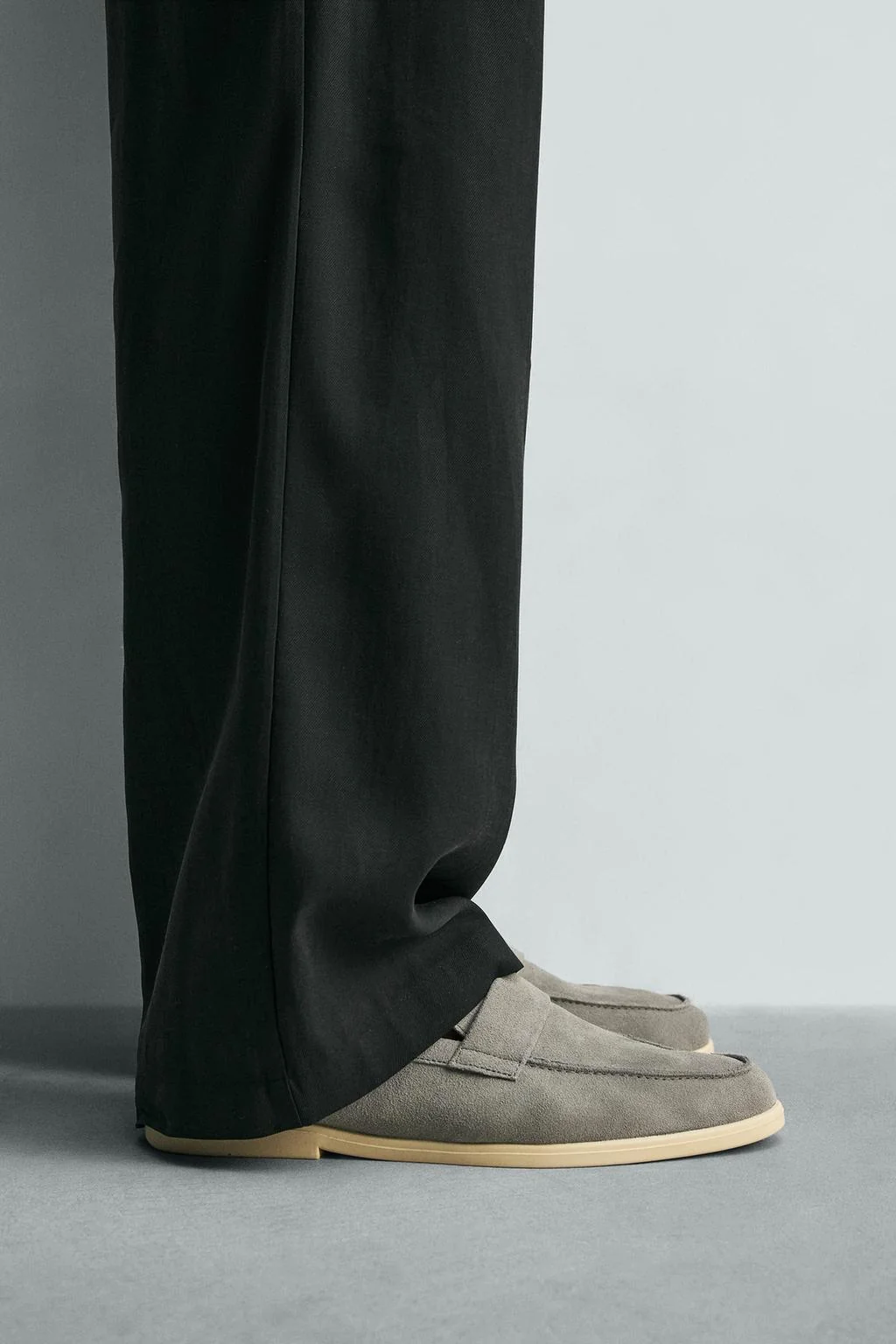 Кожаные лоферы повседневные