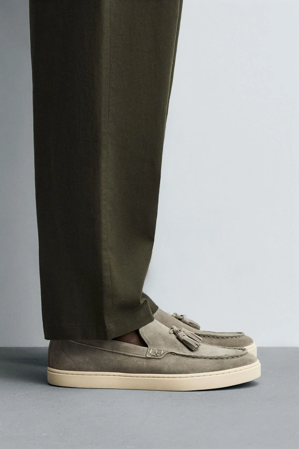 Кожаные лоферы с кисточками повседневные — Лоферы