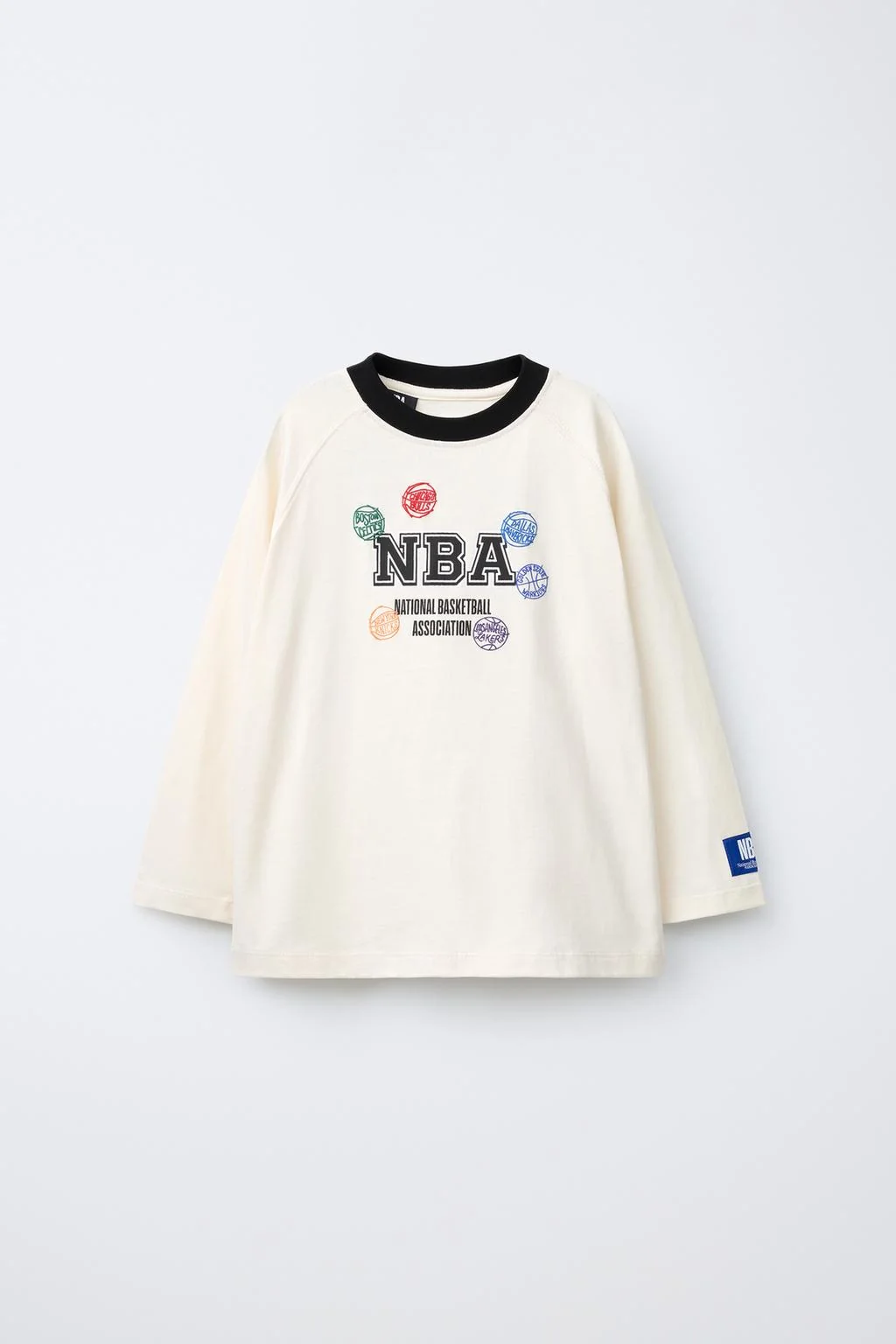 Футболка NBA с принтом нескольких команд