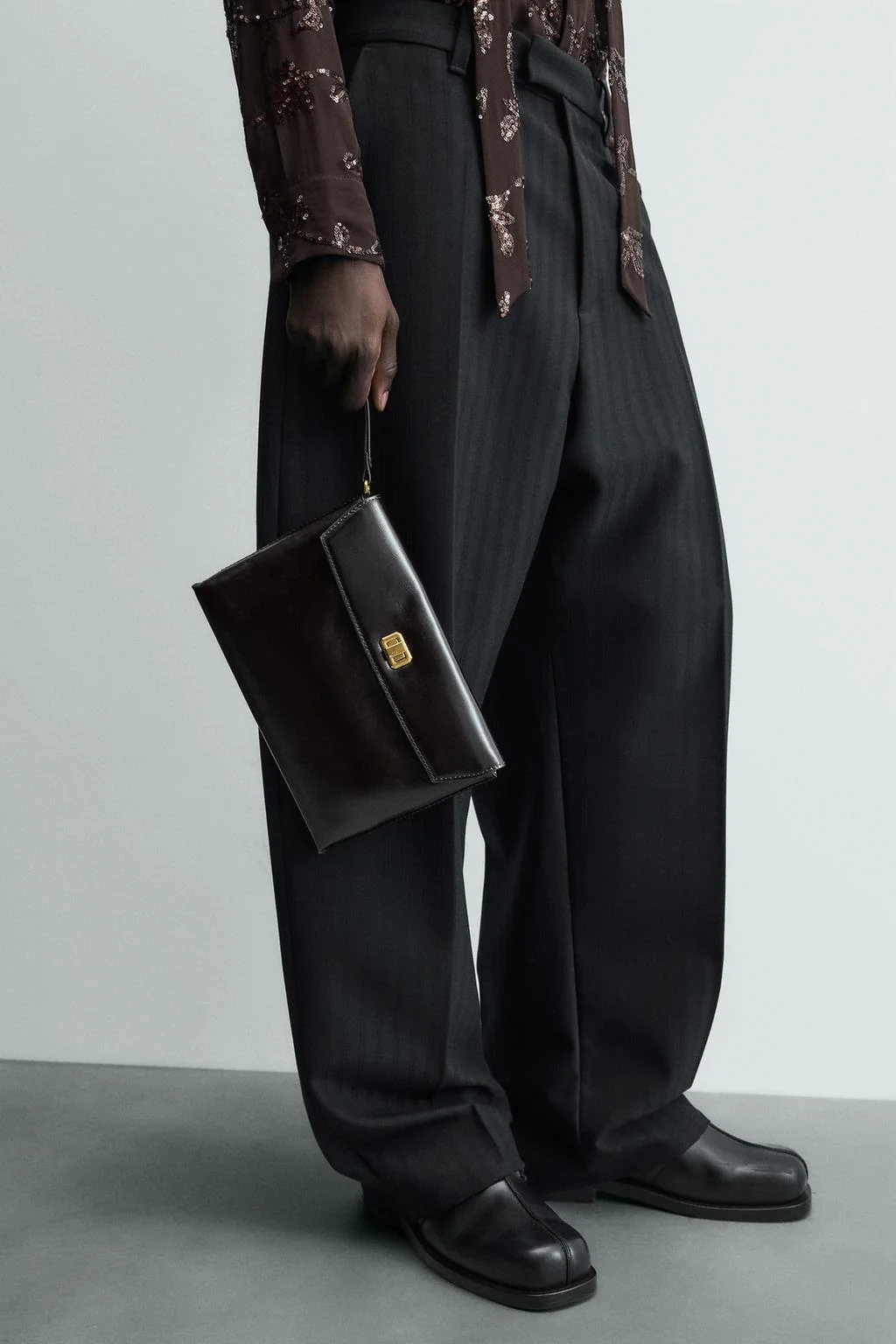 Клатч из кожи — Сумки и рюкзаки