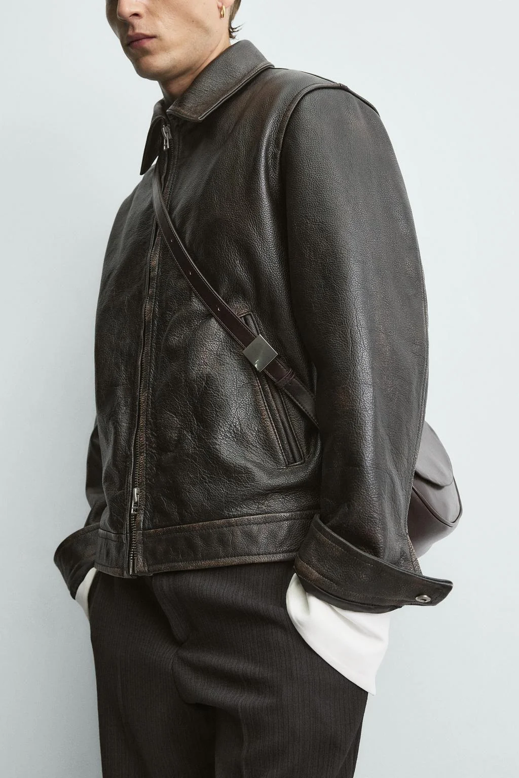 Кожаная сумка через плечо