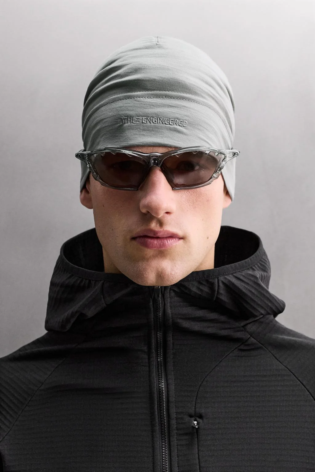 Шапка из шерстяной смеси для бега — Шапки и береты