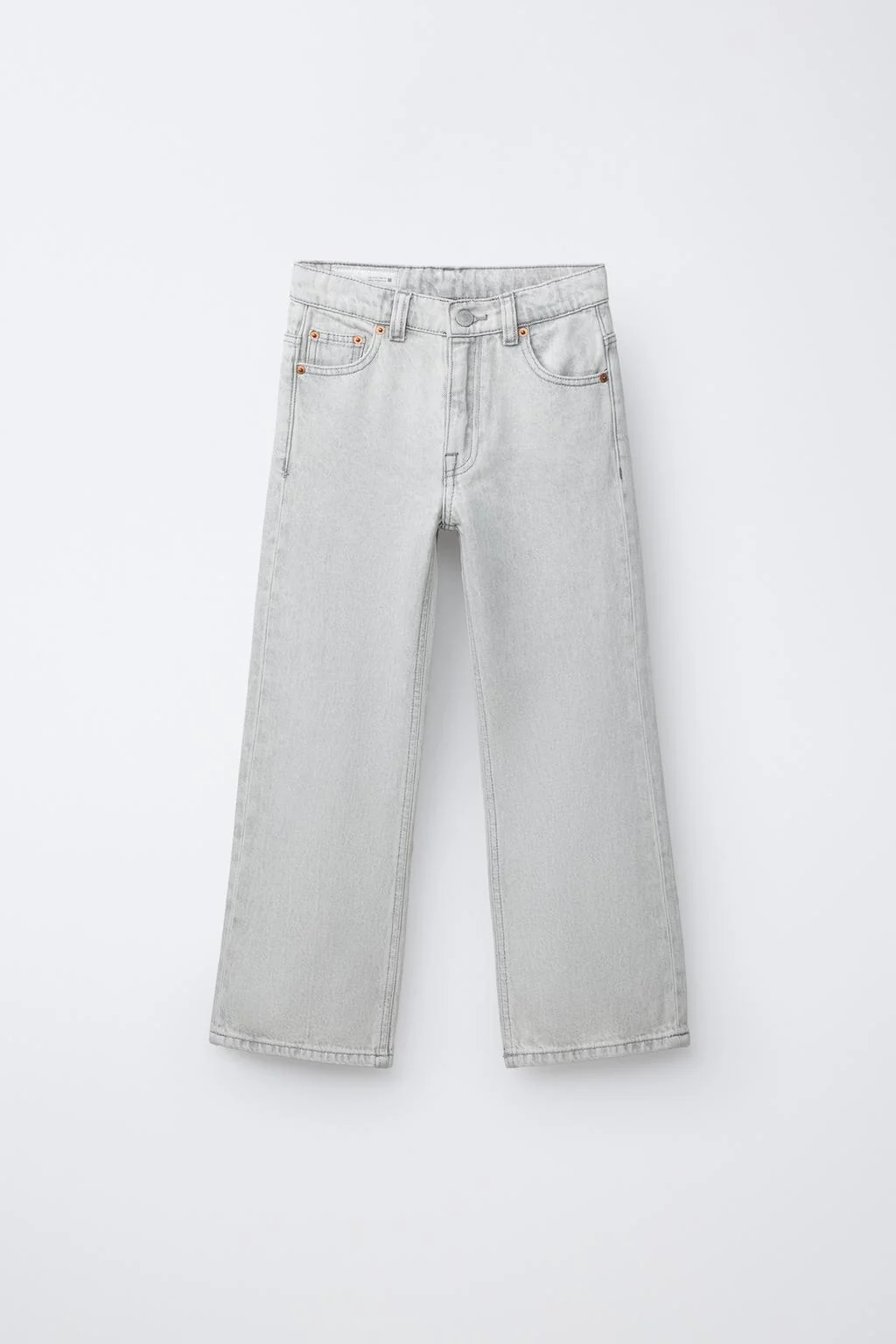 Джинсы расклешённые