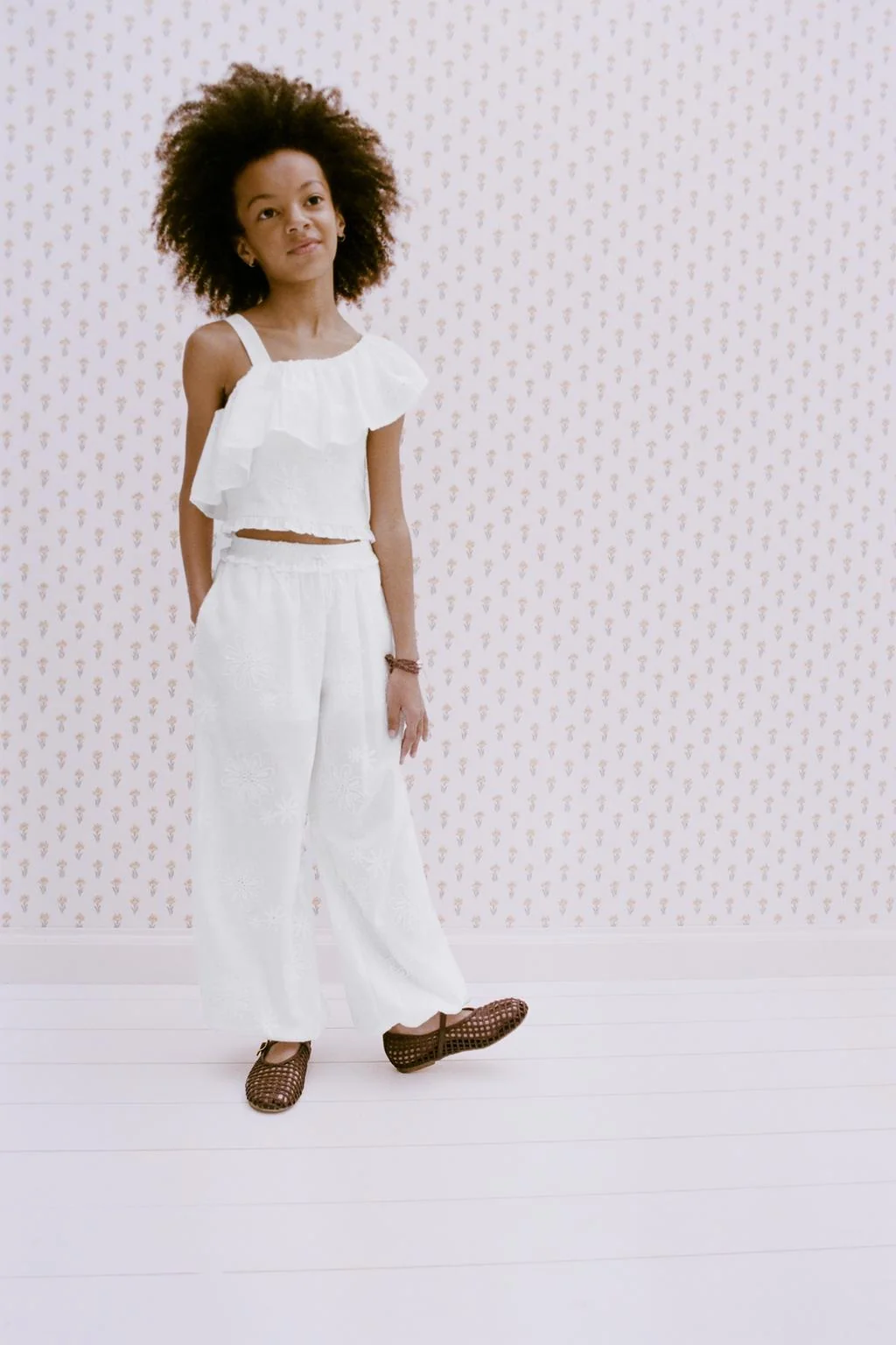 Топ с асимметричными оборками — Тотал-лук