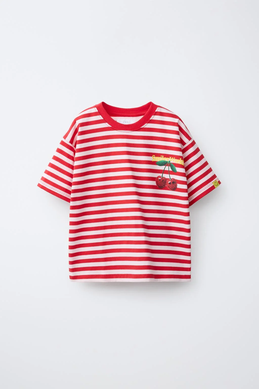 Футболка в полоску с вишней SmileyWorld ®