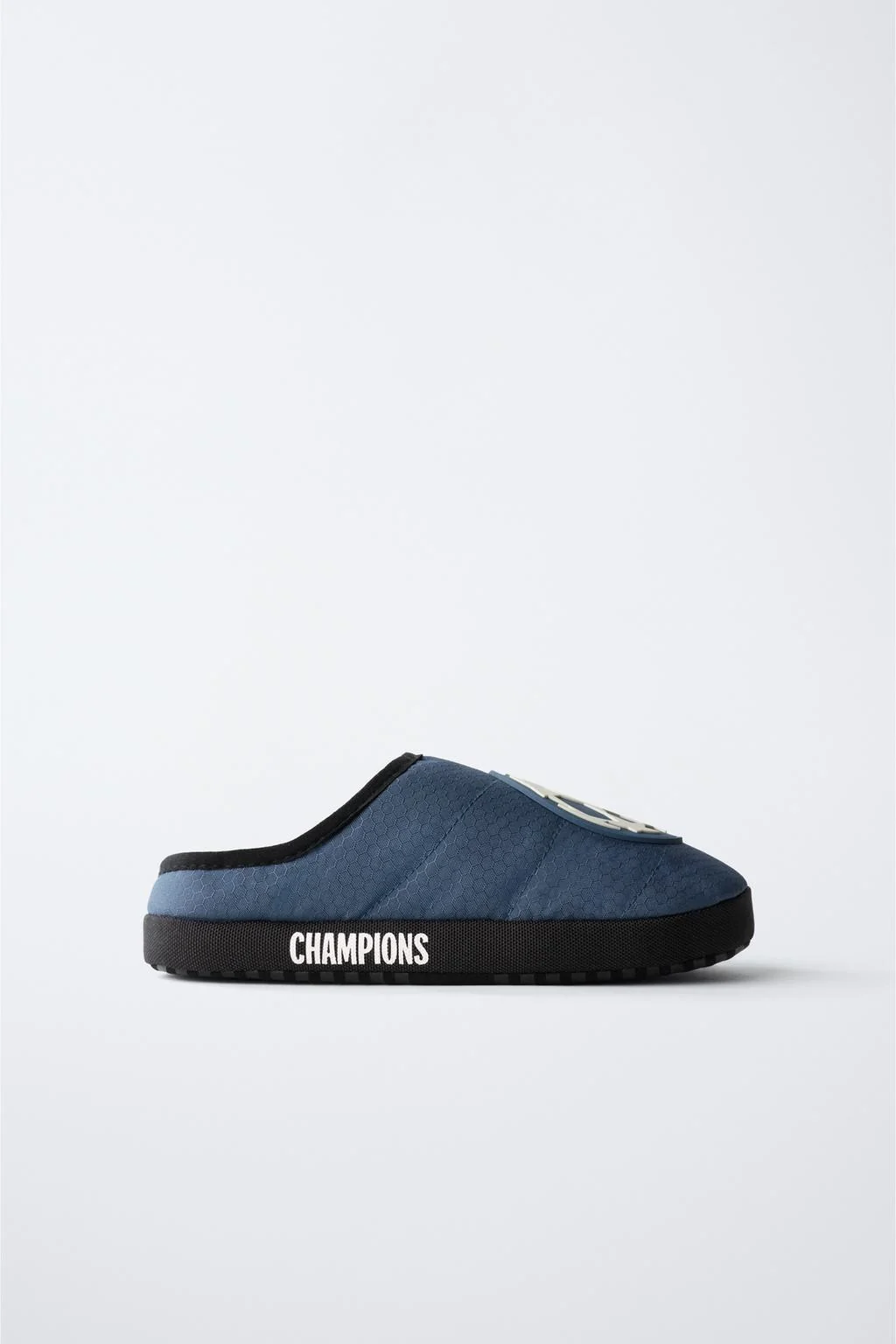 Тапочки UEFA CHAMPIONS LEAGUE ®